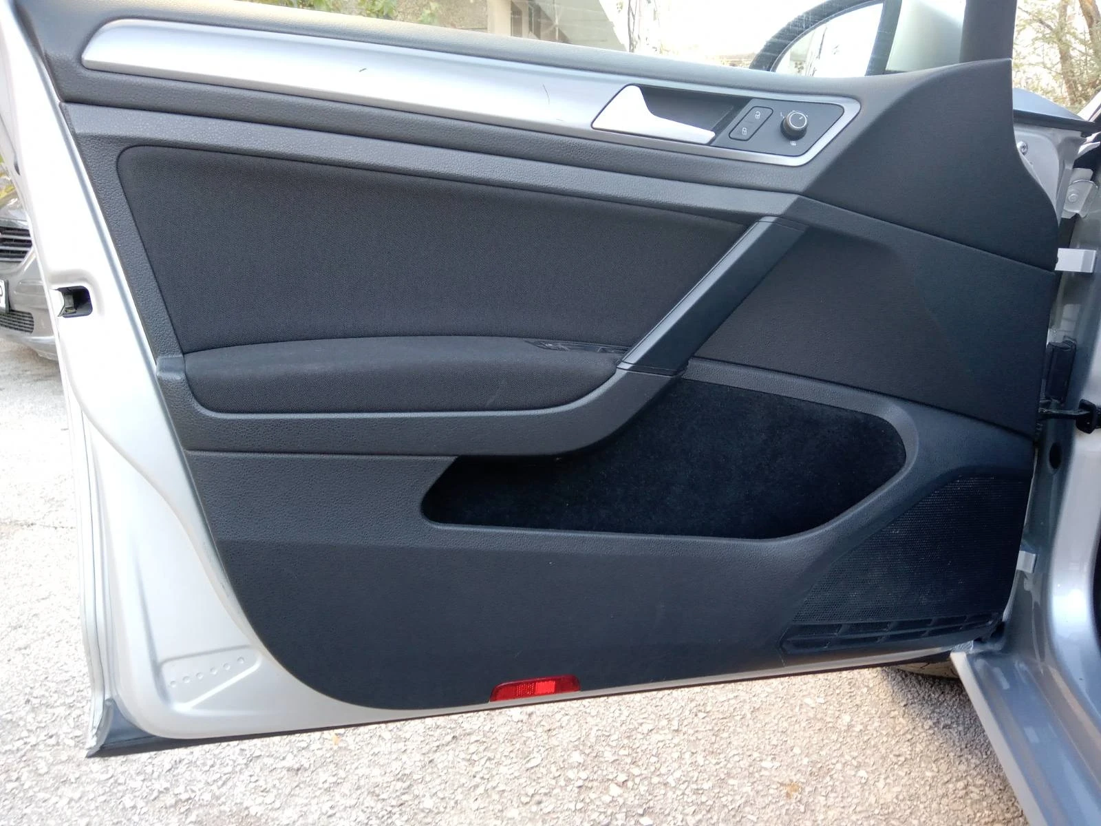 VW Golf 1.6TDI | Mobile.bg � ����������� 12