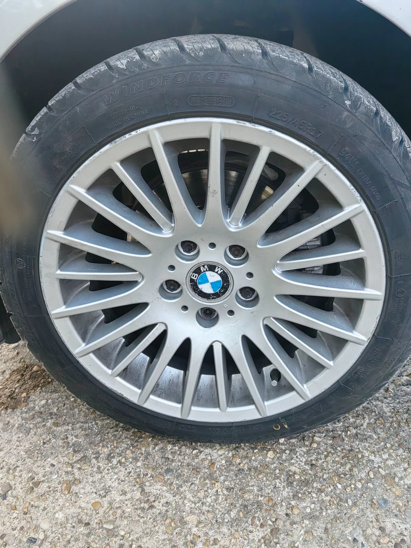 BMW 320  - изображение 9