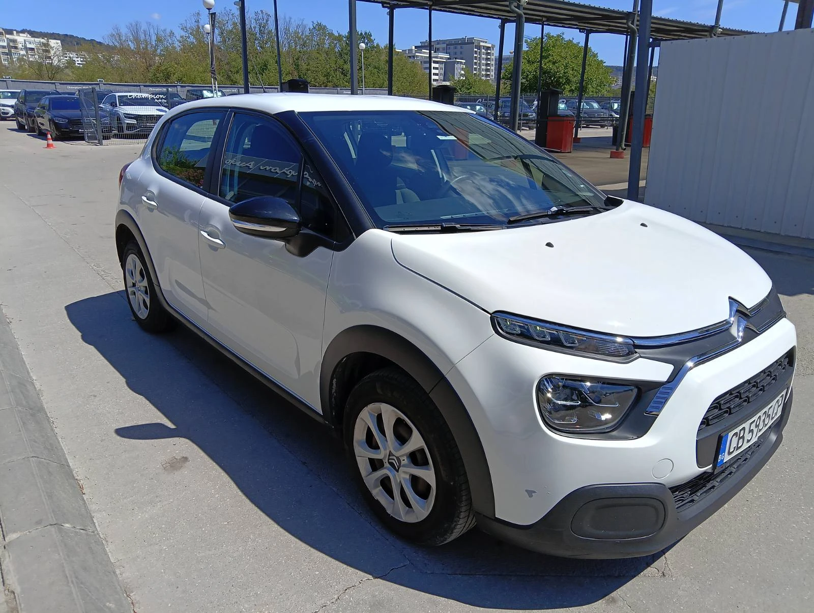 Citroen C3 1.2 MPi - FACELIFT / ЛИЗИНГ ПРЕЗ ДСК / Първи Соб - изображение 2