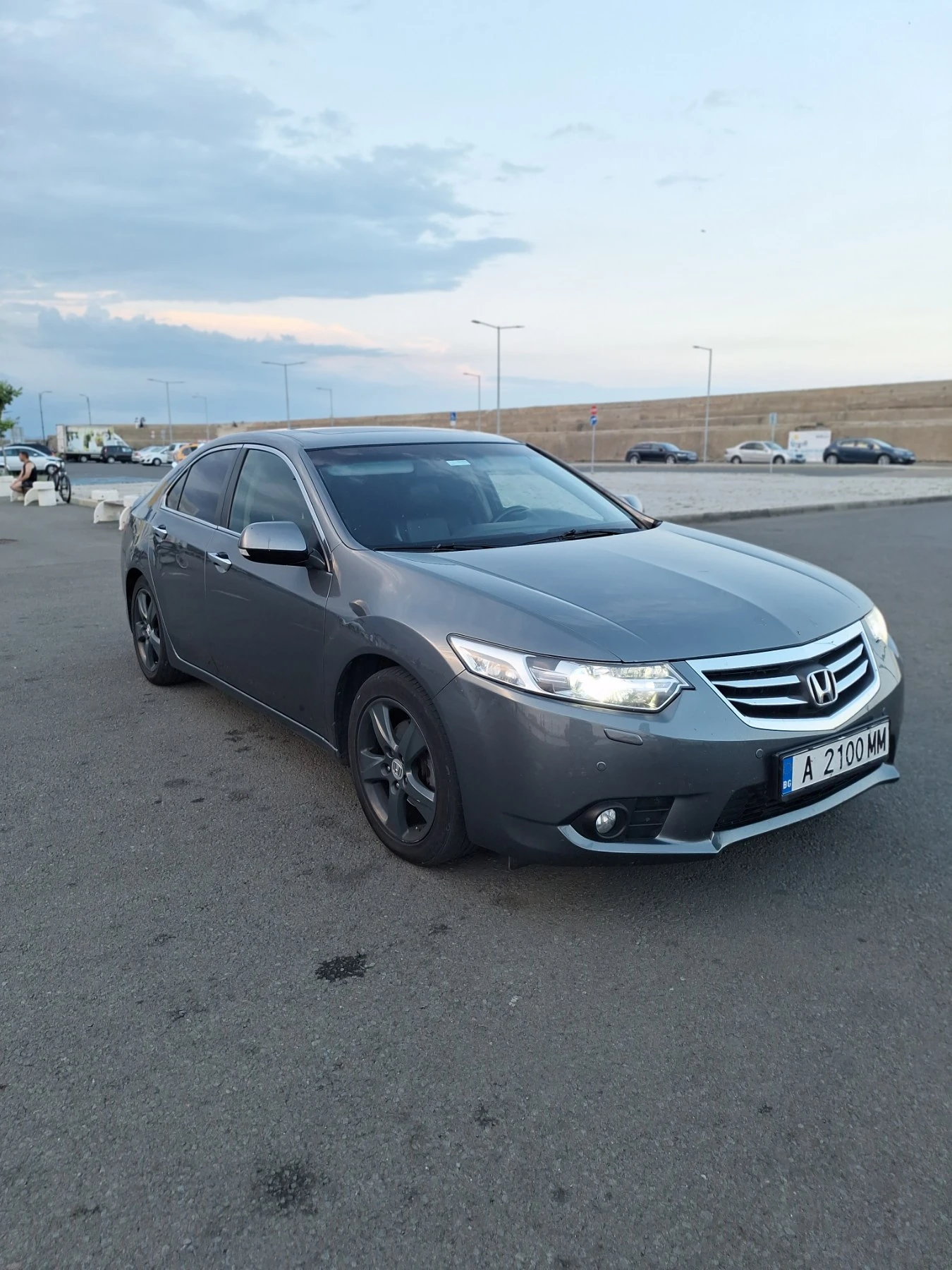 Honda Accord  - изображение 2