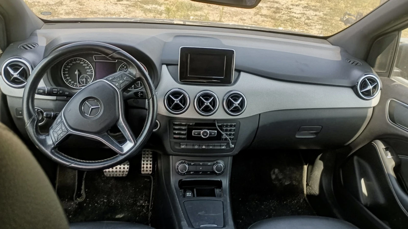 Mercedes-Benz B 200  - изображение 8