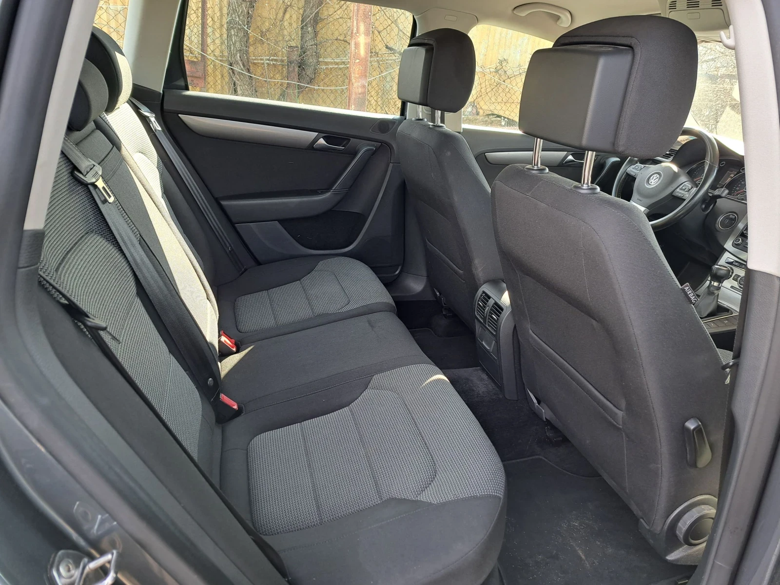 VW Passat 2.0 TDi  - изображение 9