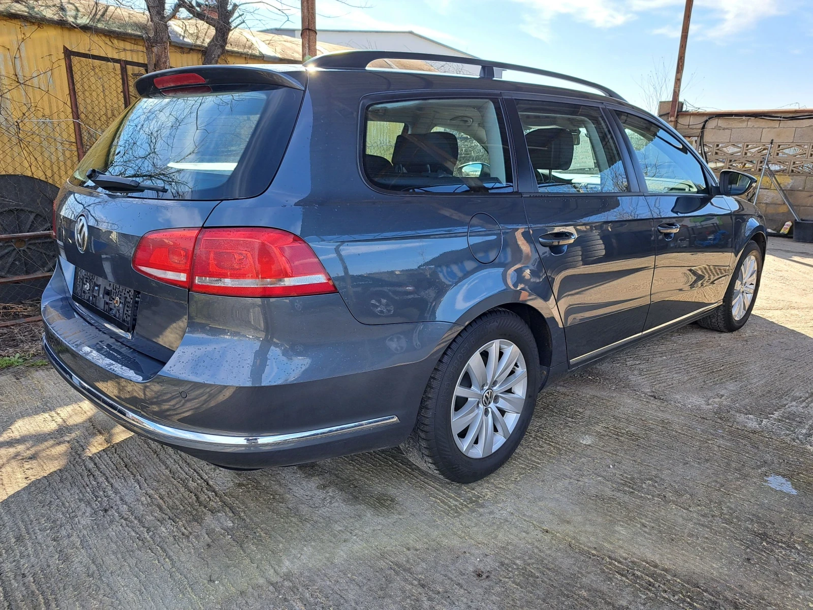VW Passat 2.0 TDi  - изображение 4