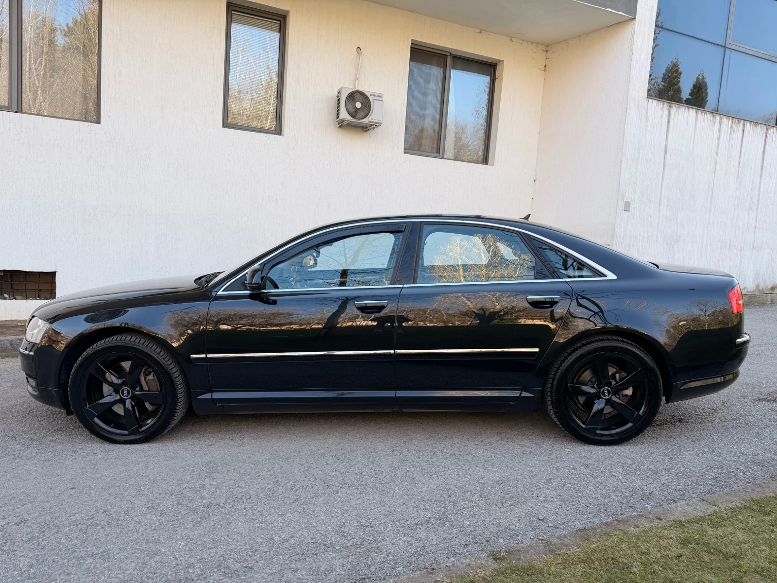 Audi A8 4.2TDI / FACE / ПЕРФЕКТЕН, снимка 4 - Автомобили и джипове - 53801861