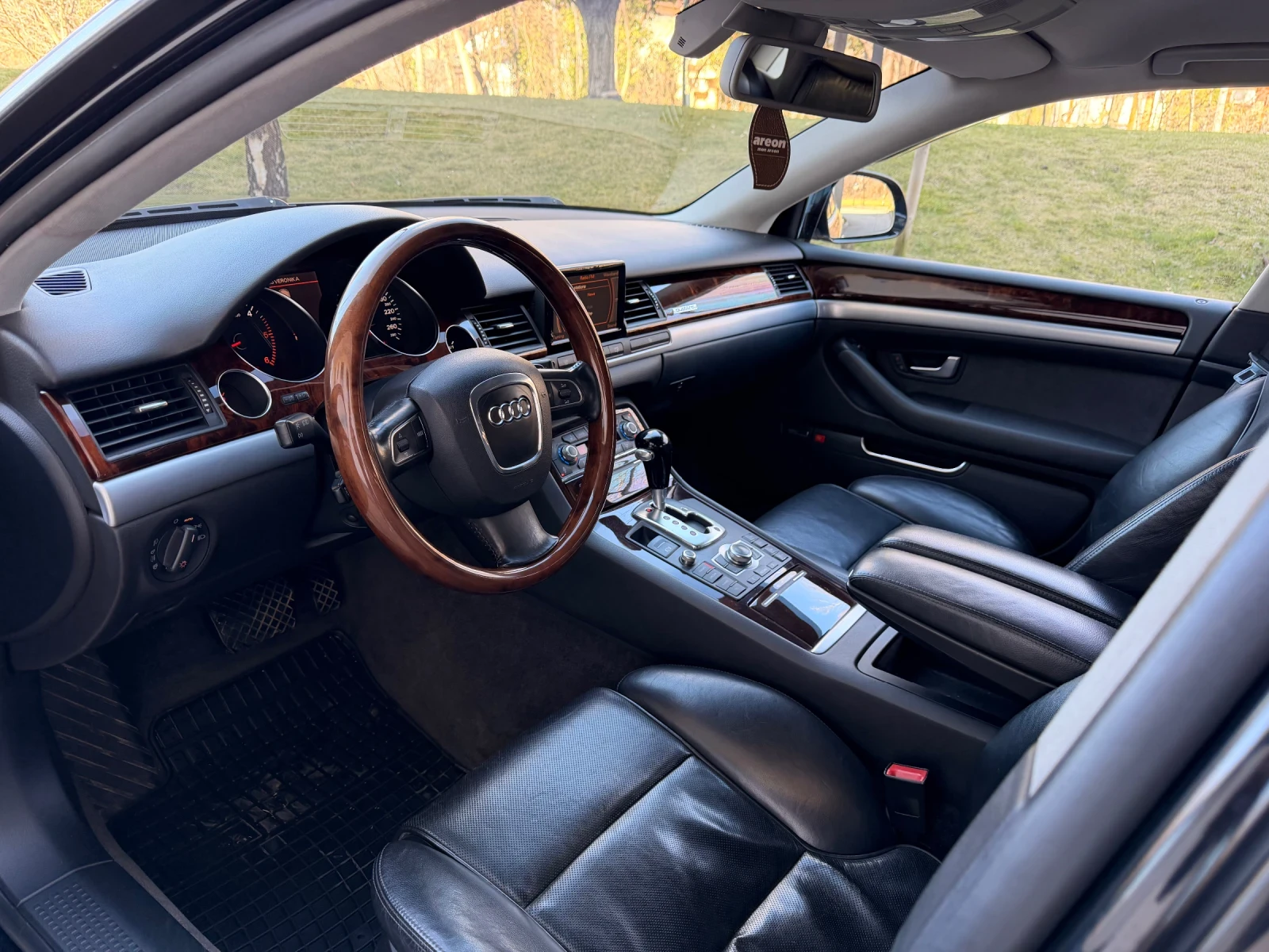 Audi A8 4.2TDI / FACE / ПЕРФЕКТЕН, снимка 9 - Автомобили и джипове - 53801861