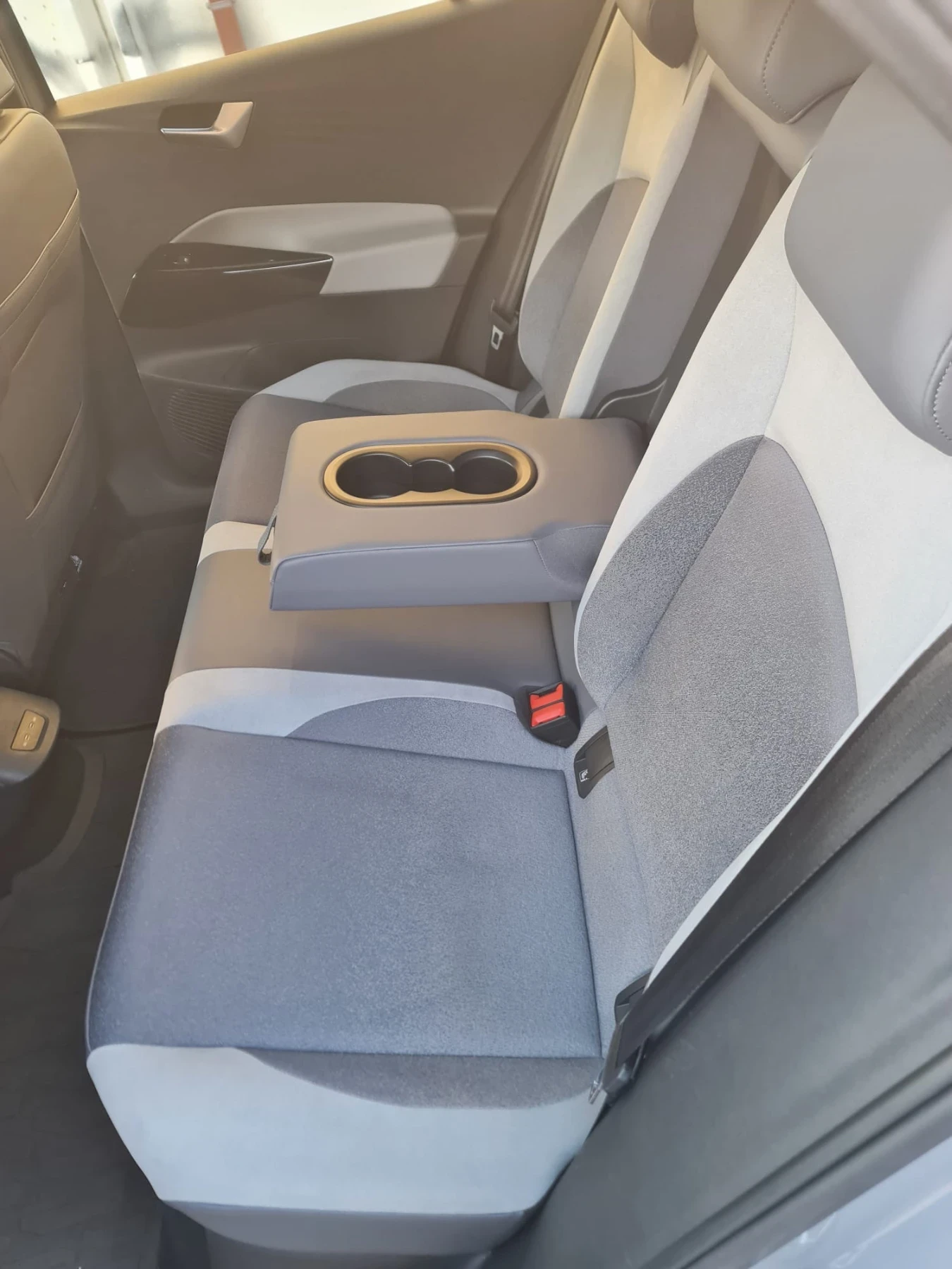 VW ID.3 Business, снимка 9 - Автомобили и джипове - 53857152