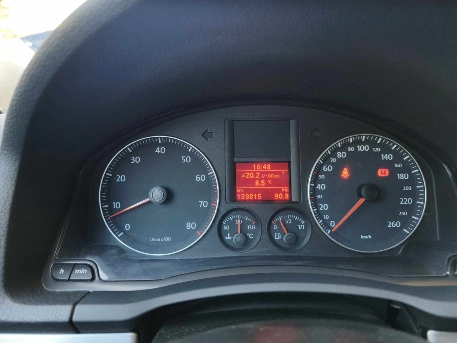 VW Golf 5, снимка 4 - Автомобили и джипове - 53918747