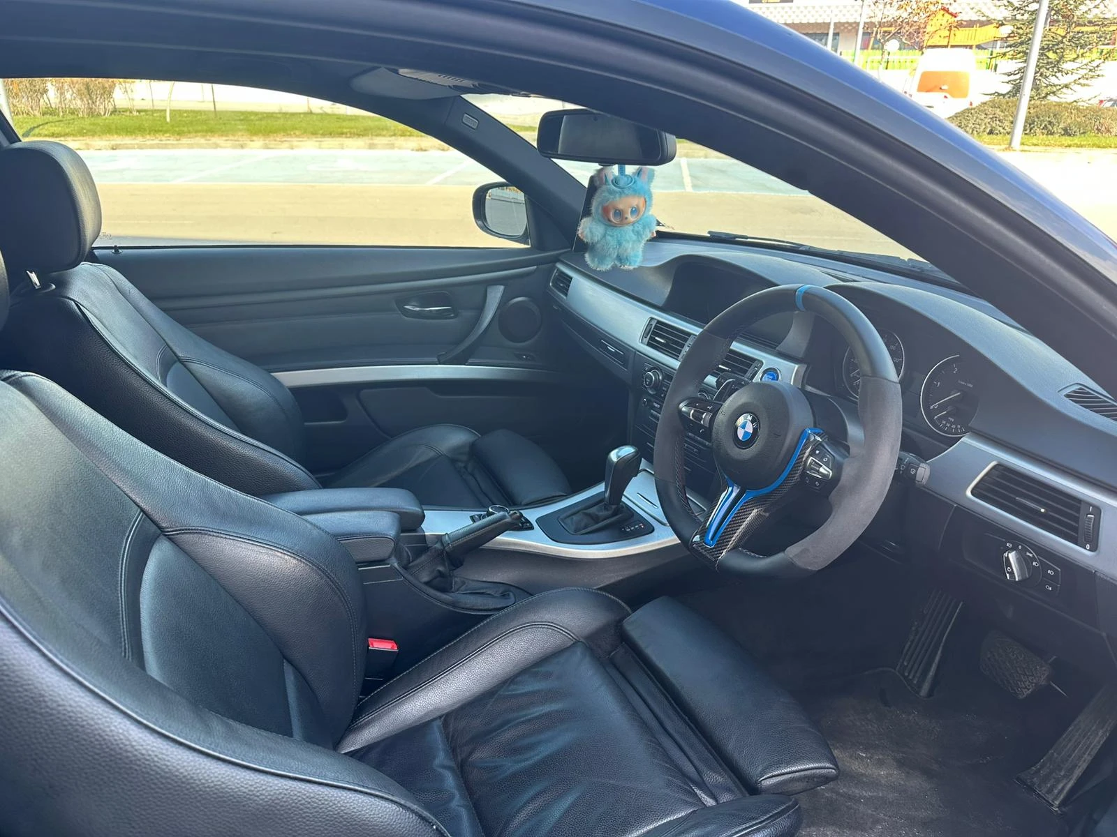 BMW 330 330d m-pack, снимка 10 - Автомобили и джипове - 54140096