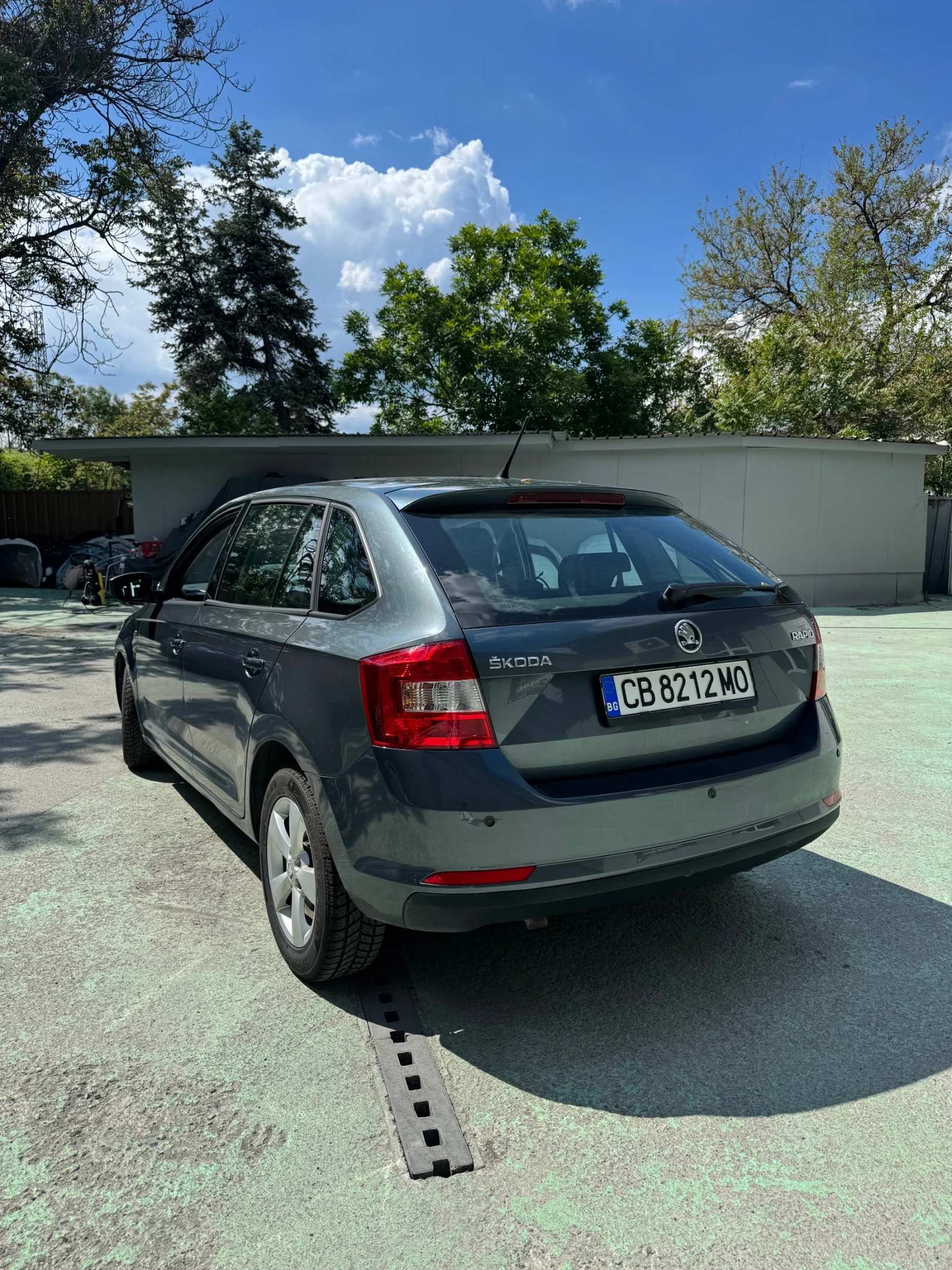 Skoda Rapid, снимка 2 - Автомобили и джипове - 54631216