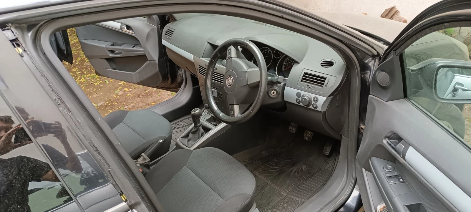 Opel Astra 1.6, снимка 9 - Автомобили и джипове - 54706286