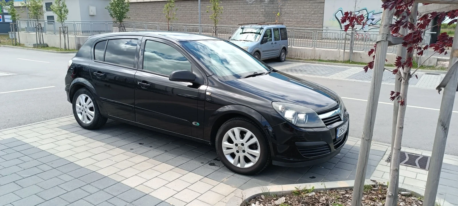 Opel Astra 1.6, снимка 3 - Автомобили и джипове - 54706286