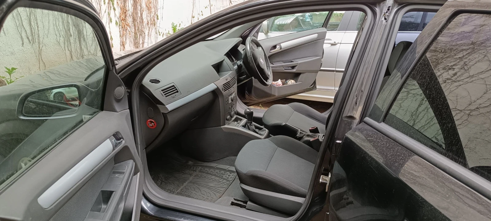 Opel Astra 1.6, снимка 8 - Автомобили и джипове - 54706286