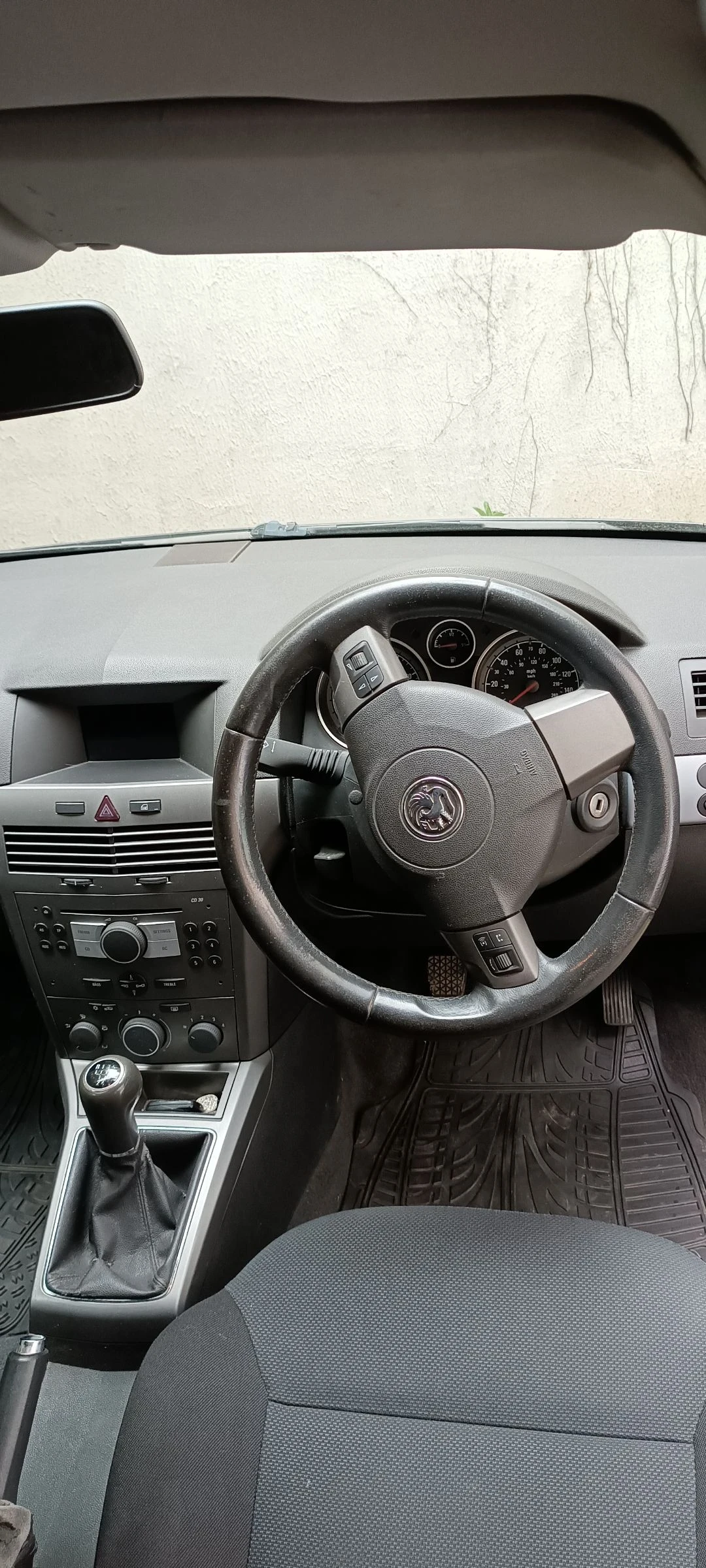 Opel Astra 1.6, снимка 12 - Автомобили и джипове - 54706286