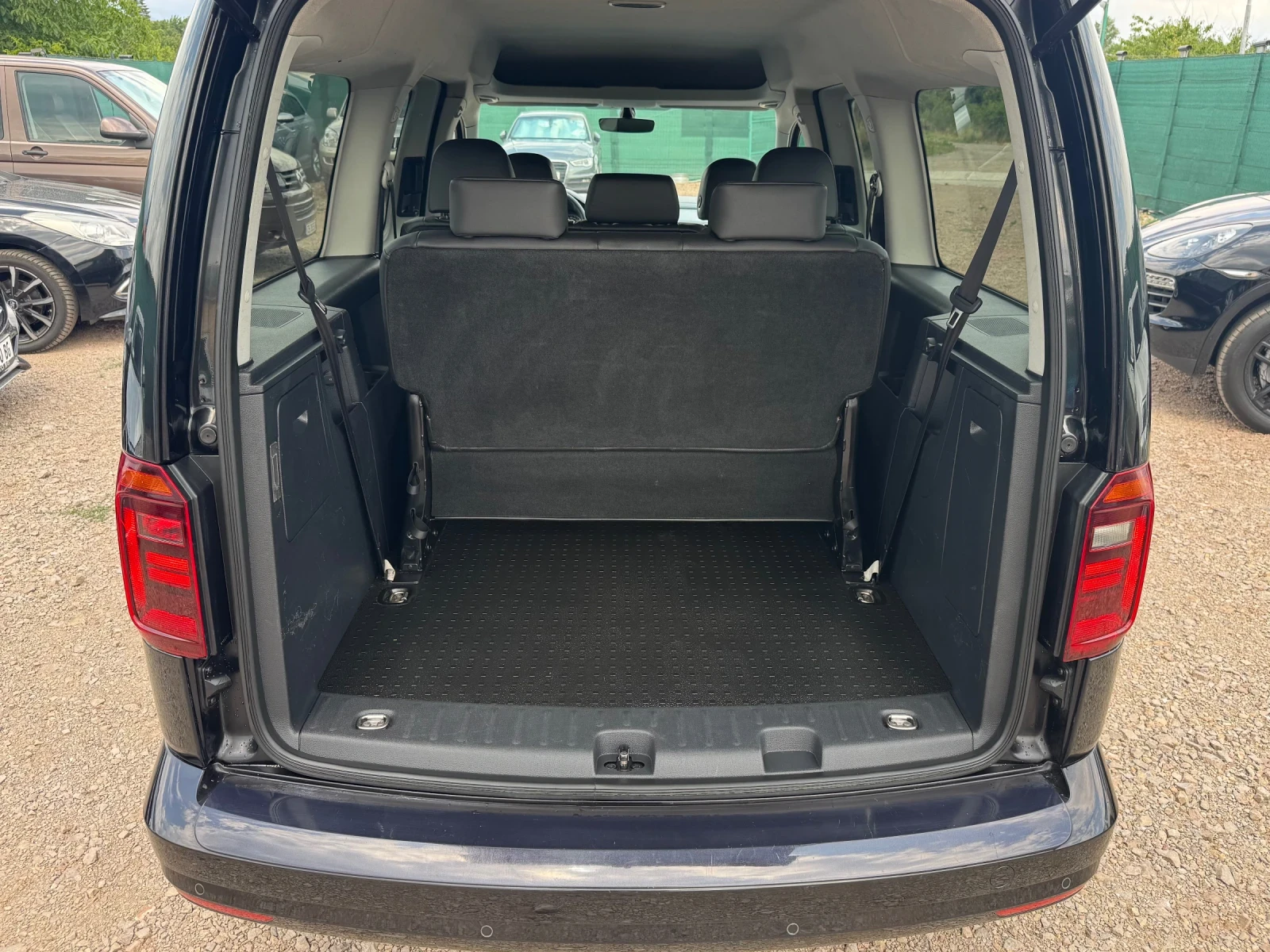 VW Caddy 2.0TDI 150hp DSG Maxi /�������� ������/ | Mobile.bg � ����������� 7