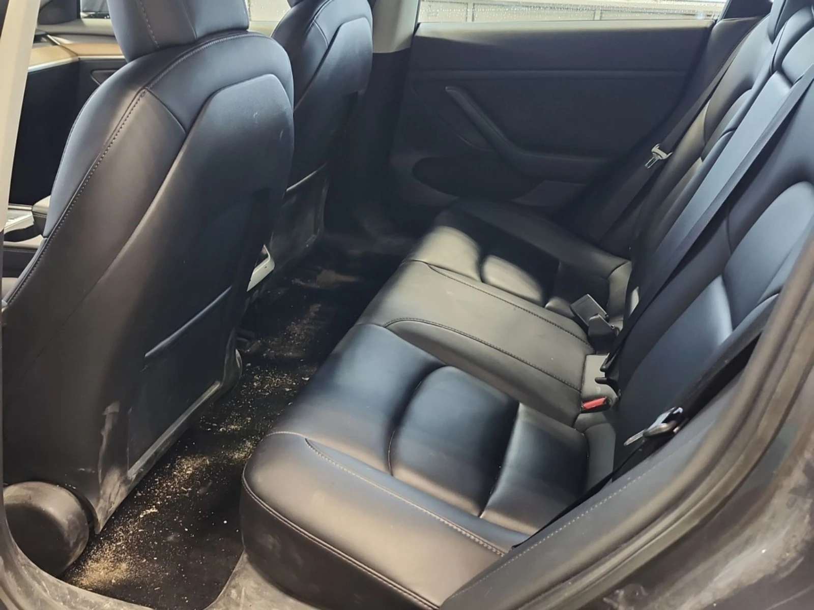 Tesla Model 3 STANDARD RANGE PLUS  ЦЕНА ДО БЪЛГАРИЯ АВТОКРЕДИТ, снимка 12 - Автомобили и джипове - 55466756