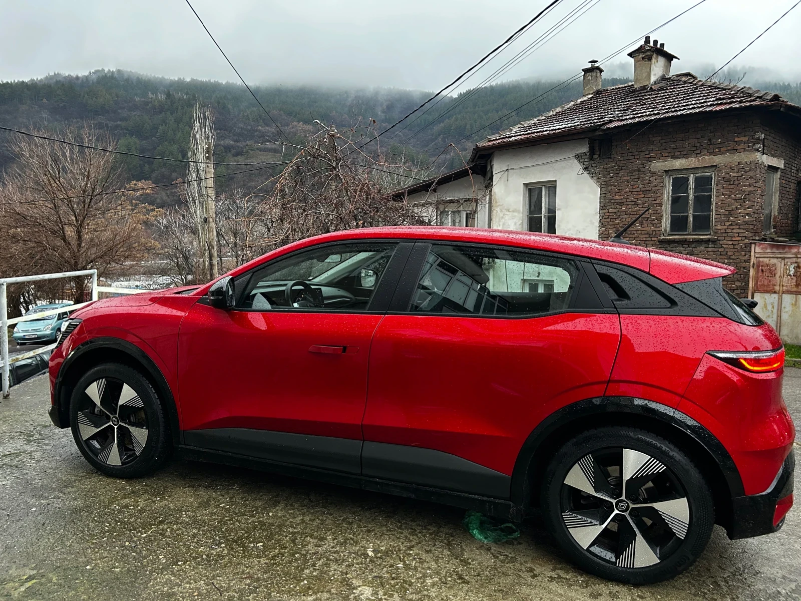 Renault Megane E-tech 100% electric , снимка 8 - Автомобили и джипове - 55947800