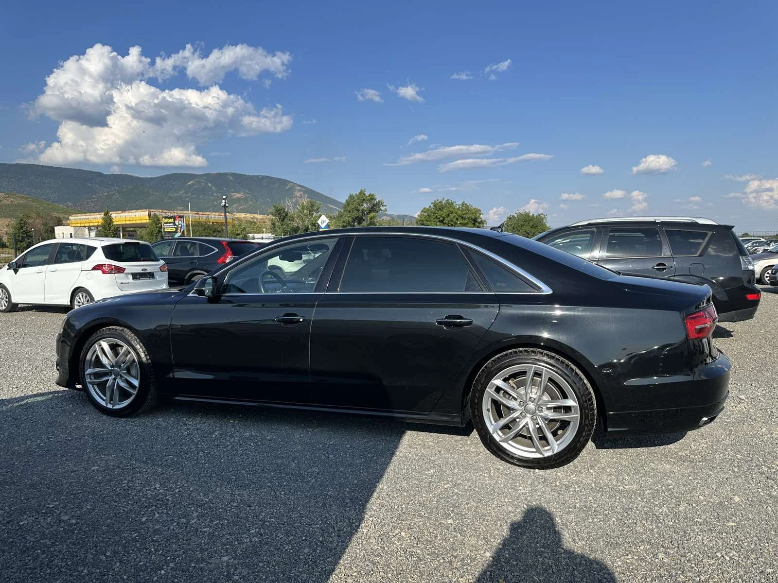 Audi A8 L 4.0TFSI Януари 2017, Седан, Употребяван авто, снимка 5 - Автомобили и джипове - 56111151