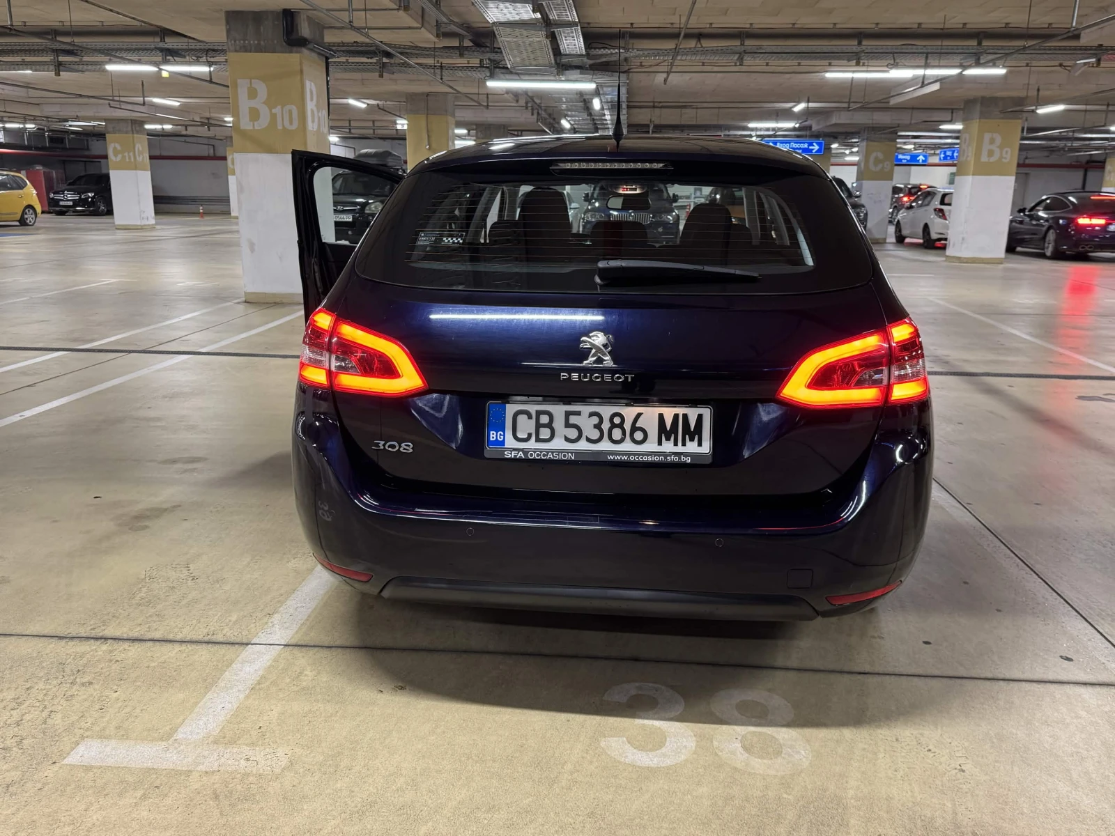 Peugeot 308 SW Active 1.6 BlueHDI, снимка 3 - Автомобили и джипове - 56166227