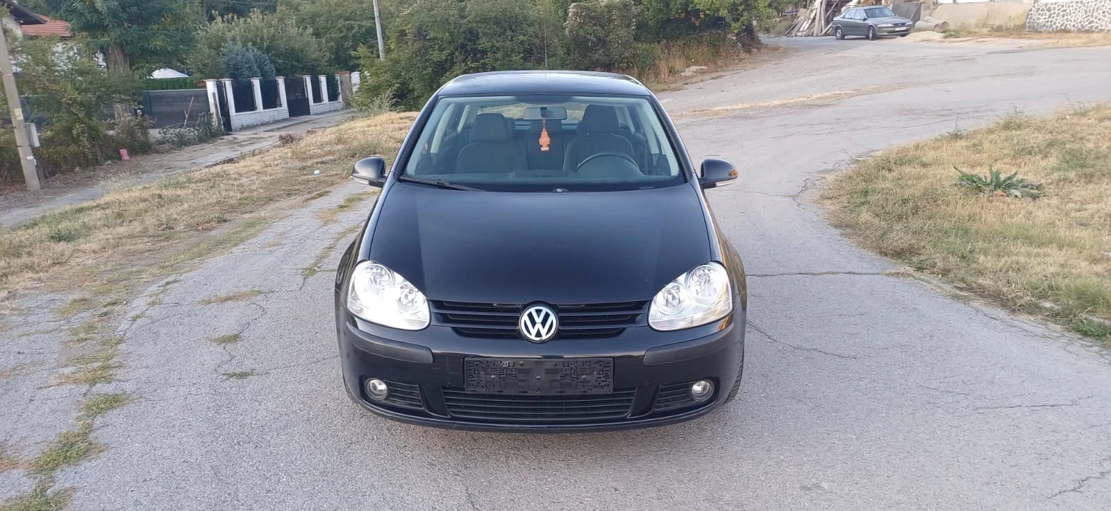 VW Golf 1.9 TDI, снимка 4 - Автомобили и джипове - 56406839