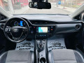 Toyota Auris 1.8 Hybrid - изображение 9