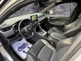 Toyota Rav4 4X4#EXCLUSIVE#KEYLESS#NAVI#CAMERA#PODGREV#DISTRONI, снимка 11