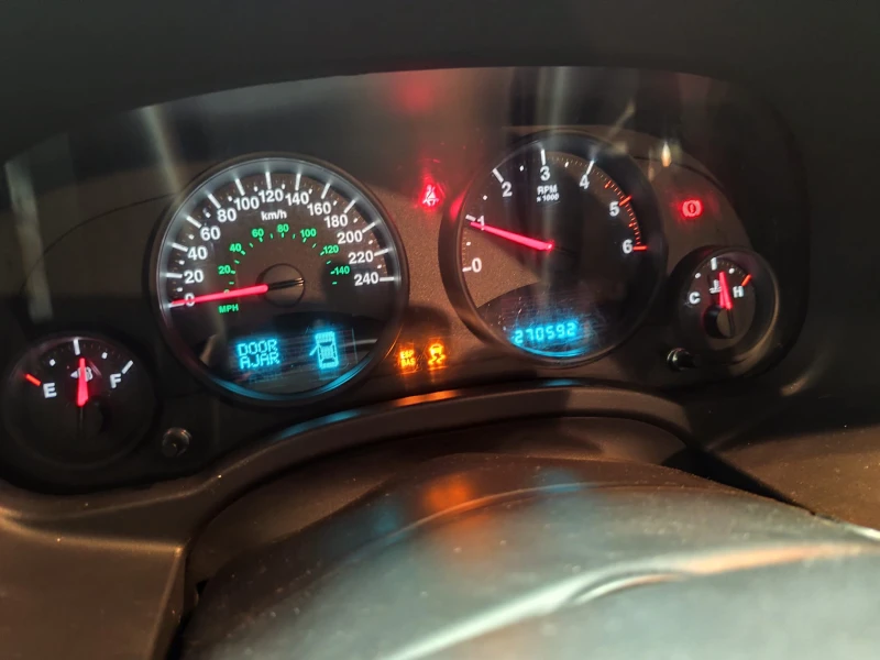 Jeep Patriot LIMITED, снимка 8 - Автомобили и джипове - 52405351