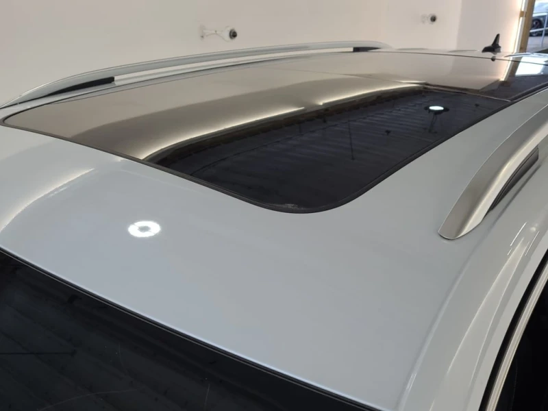 VW Tiguan * HIGHLINE R LINE * CARFAX * ЦЕНА ДО БГ, снимка 8 - Автомобили и джипове - 53033248