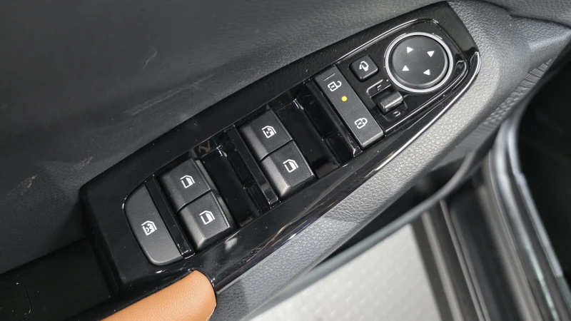 Kia Seltos 2.0 2WD SIGNATURE autogeorge.com, снимка 11 - Автомобили и джипове - 53243967