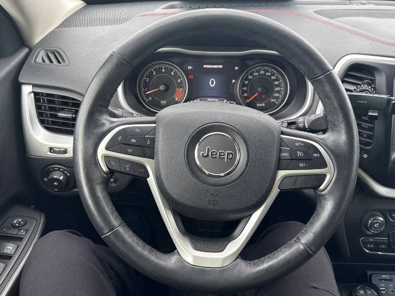 Jeep Compass * TRAILHAWK * REMOTE START * ПОДГРЕВ * АВТОКРЕДИТ, снимка 11 - Автомобили и джипове - 54894288