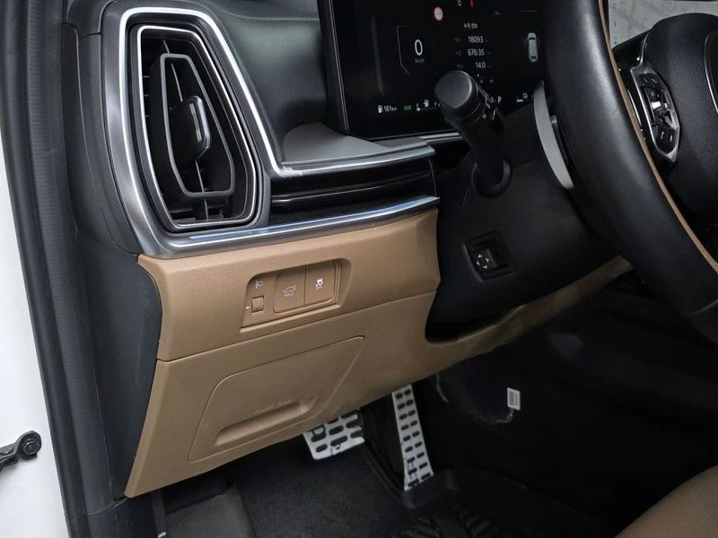 Kia Sorento HEV 1.6 2WD| 230�.�.| ���.��������� | Mobile.bg � ����������� 13