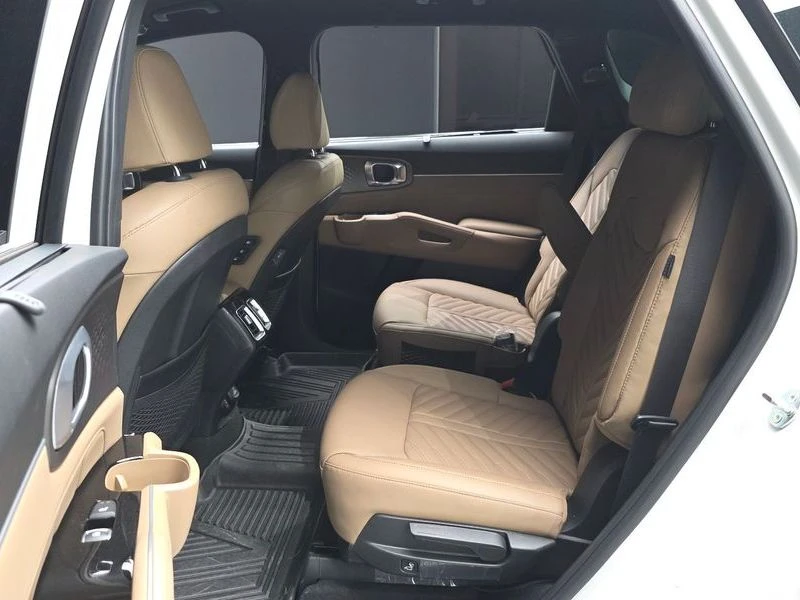 Kia Sorento HEV 1.6 2WD| 230�.�.| ���.��������� | Mobile.bg � ����������� 11