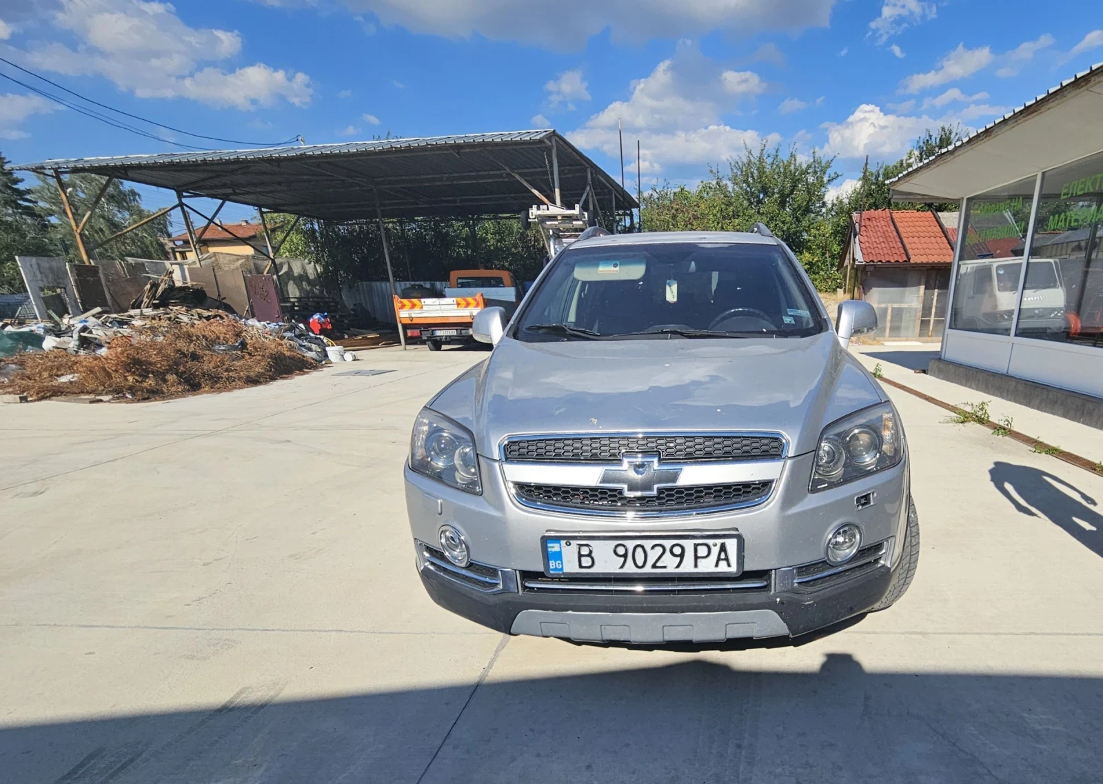 Chevrolet Captiva Магазински2.0d бартер automatic 7 места 150к.с.4х4 - изображение 3