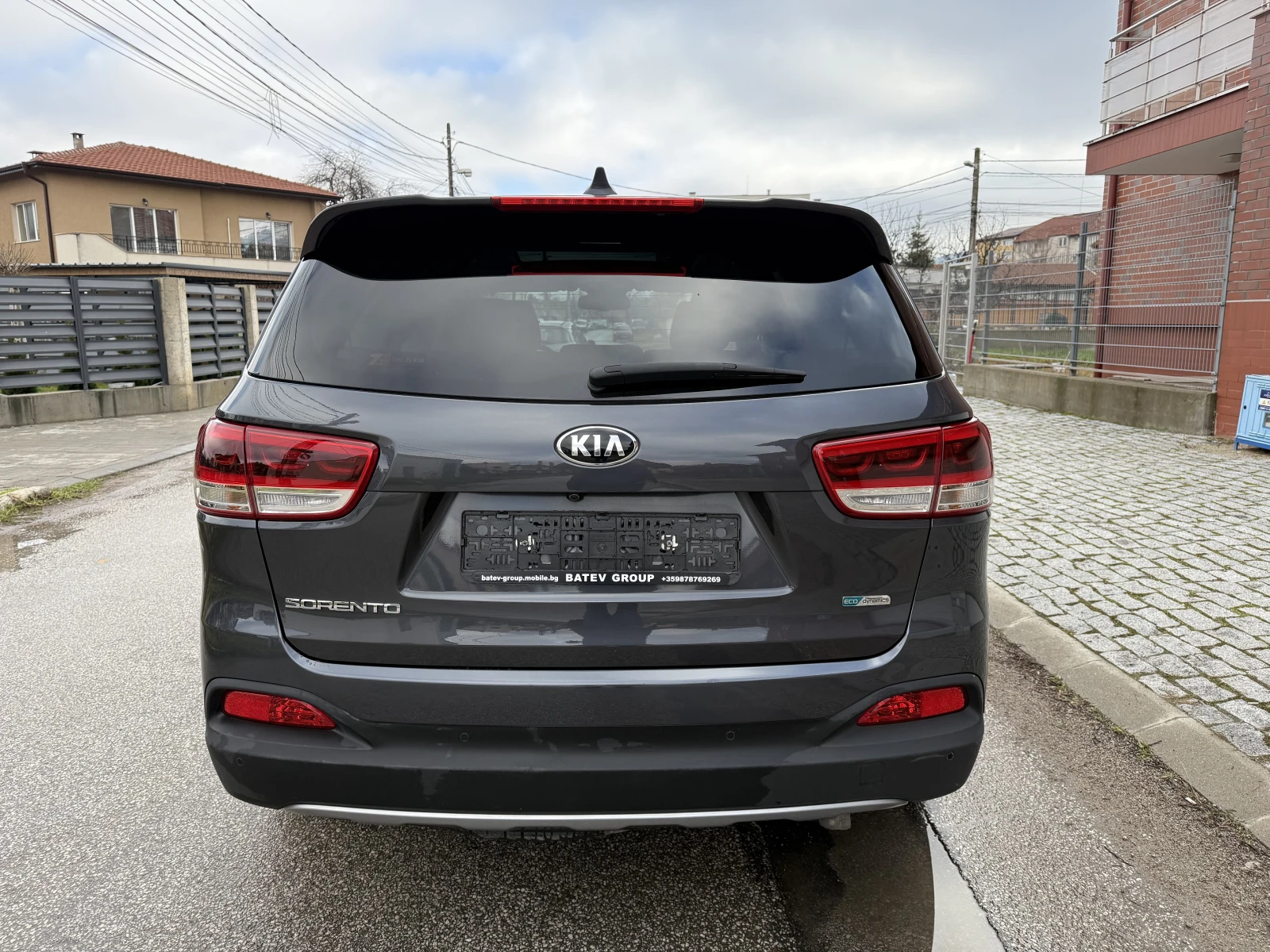 Kia Sorento REBEL-2.2D-AVTOMAT-4X4-6+ 1-FULL-FULL-ШВЕЙЦАРИЯ - изображение 6