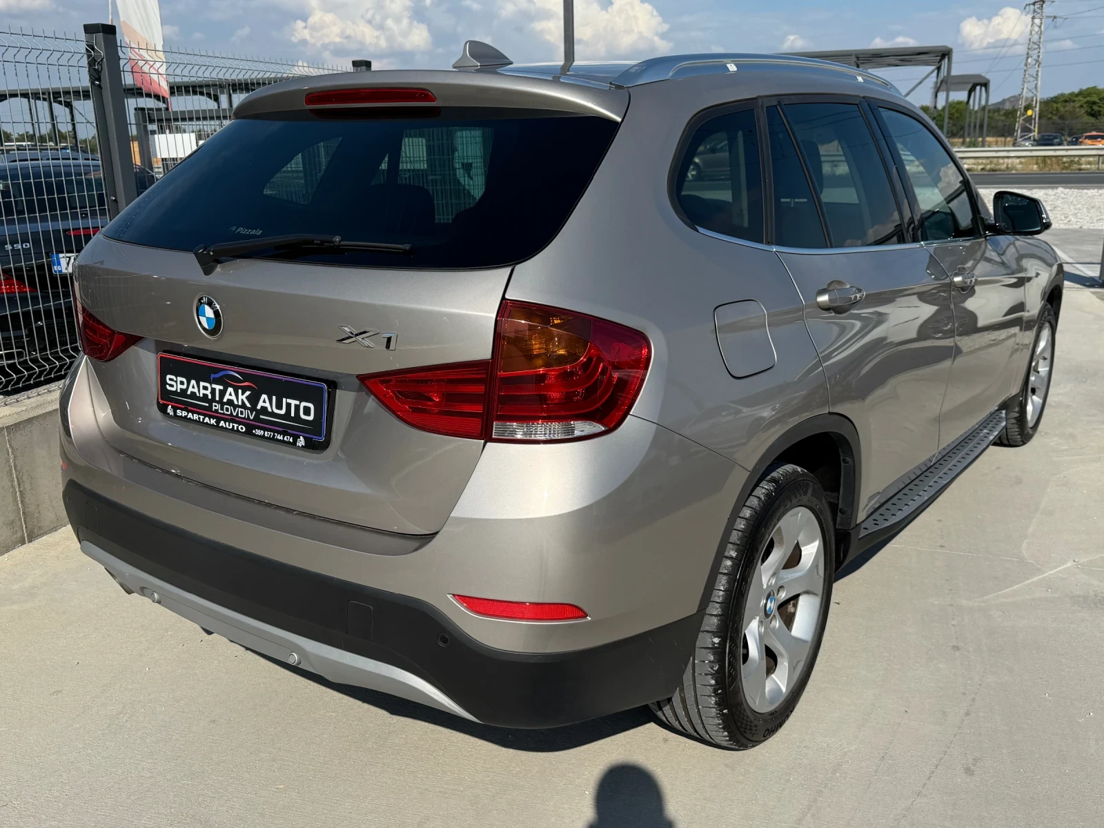 BMW X1 2.0D* xDrive* FACE* 2015г* 208.000КМ* ТОП СЪСТОЯНИ - изображение 4