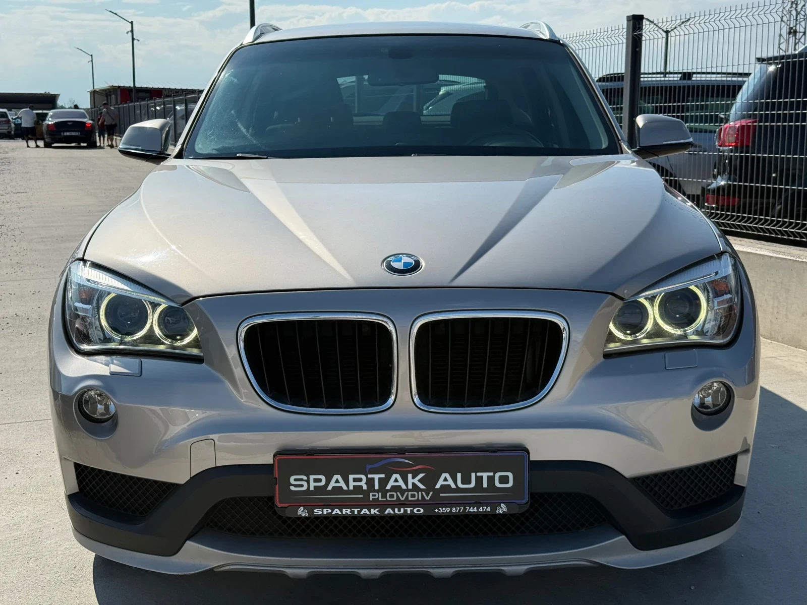 BMW X1 2.0D* xDrive* FACE* 2015г* 208.000КМ* ТОП СЪСТОЯНИ - изображение 2