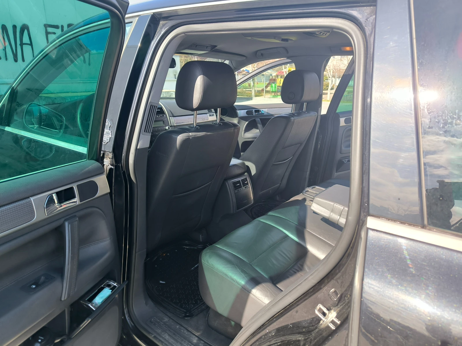 VW Touareg King Kong, снимка 7 - Автомобили и джипове - 53755605