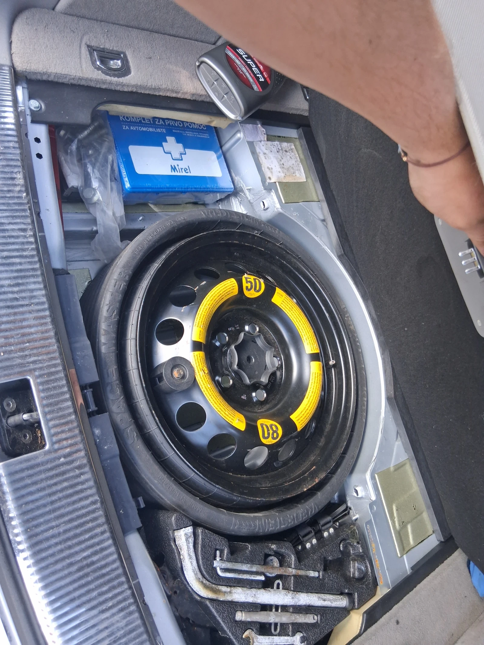 VW Touareg 3.2 240кс, снимка 7 - Автомобили и джипове - 53871911