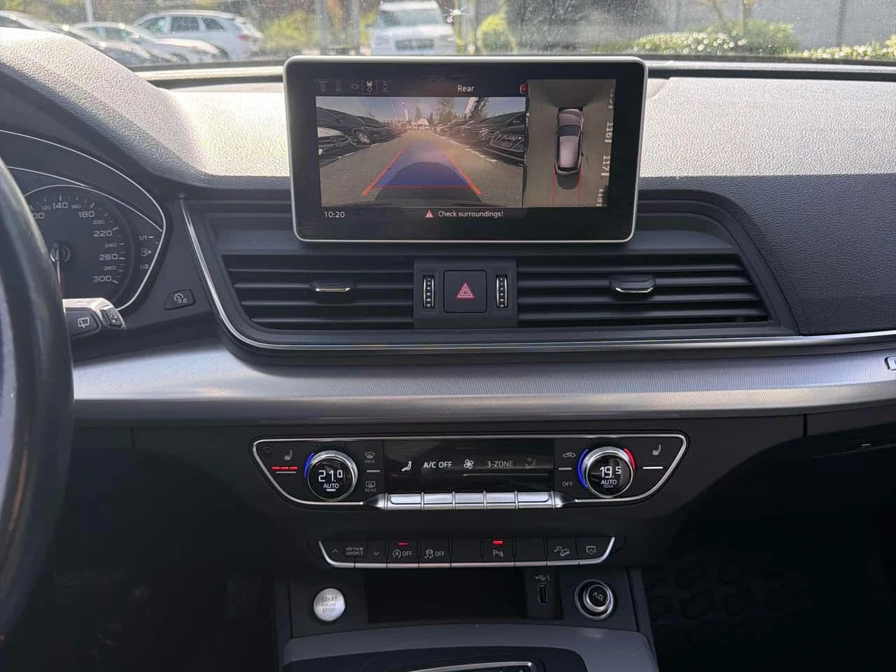 Audi Q5 Progressiv/ПОДГРЕВ/360 КАМ/ОТ ПРЕДСТАВИТЕЛСТВО, снимка 7 - Автомобили и джипове - 54239871