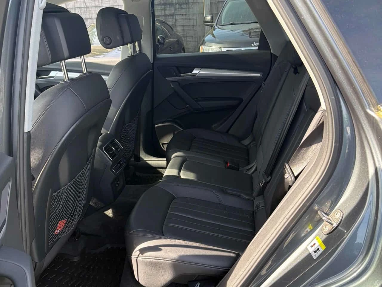 Audi Q5 Progressiv/ПОДГРЕВ/360 КАМ/ОТ ПРЕДСТАВИТЕЛСТВО, снимка 9 - Автомобили и джипове - 54239871