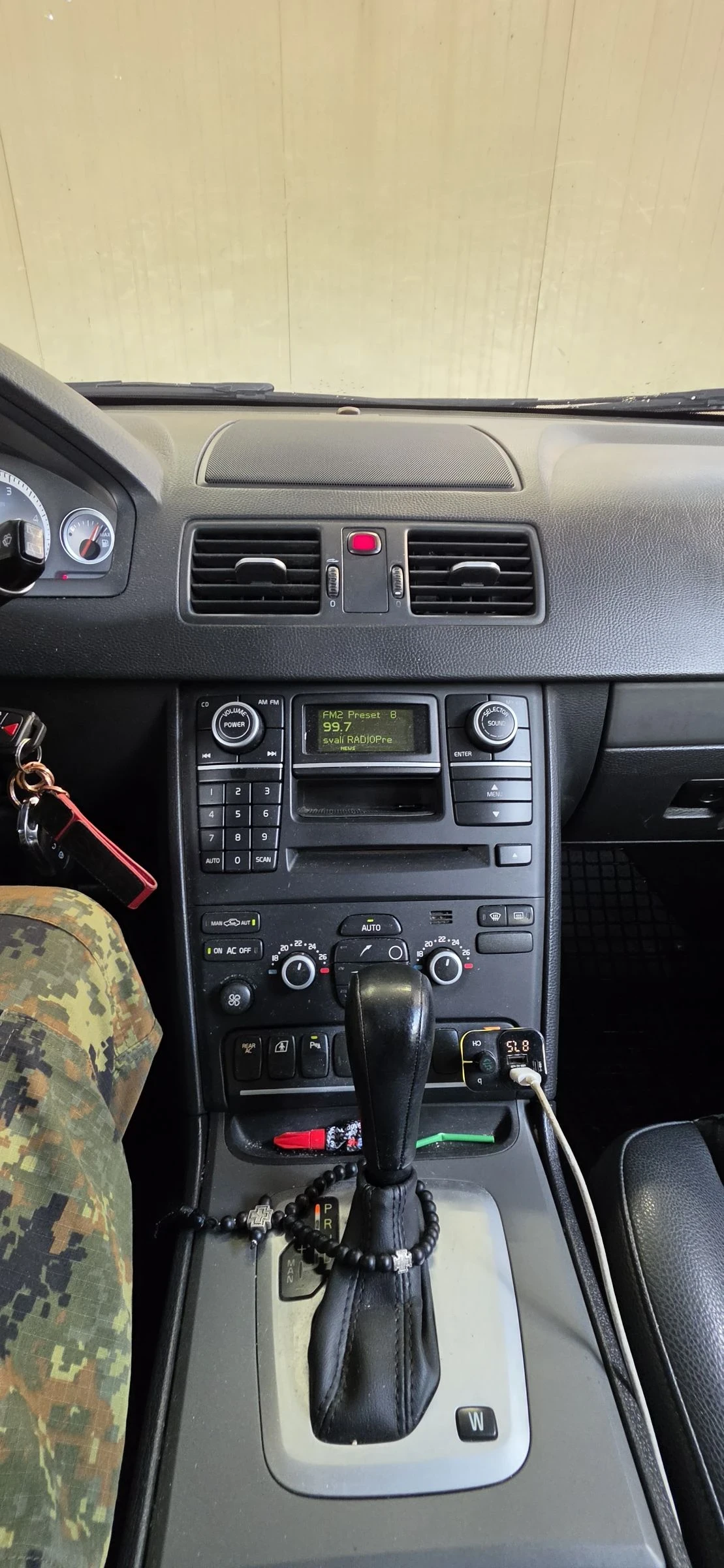Volvo Xc90 2, 4td, снимка 3 - Автомобили и джипове - 55286015