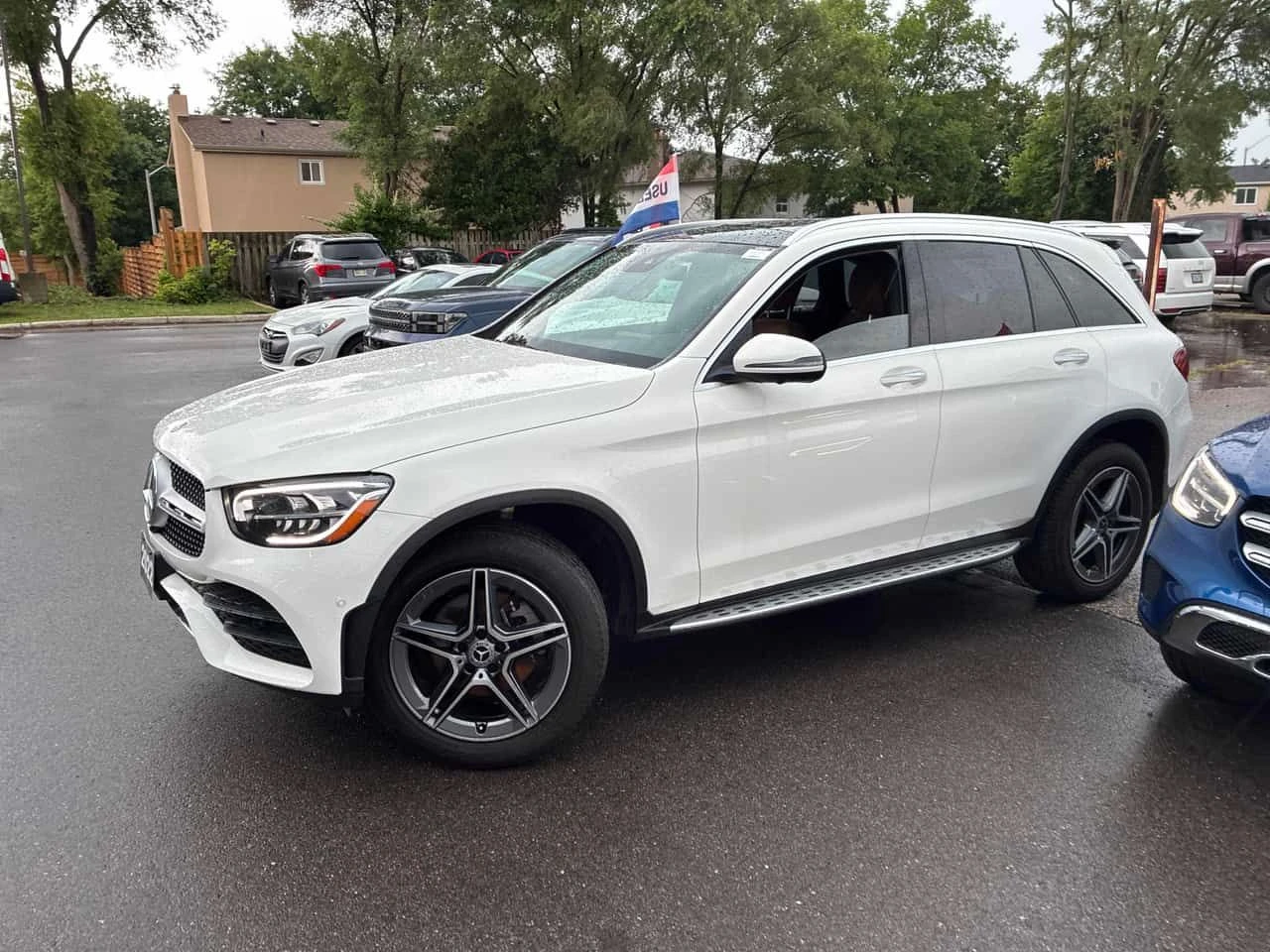 Mercedes-Benz GLC * 4MATIC * CARFAX * ОПЦИЯ ЗА ФИНАНСИРАНЕ , снимка 2 - Автомобили и джипове - 55504613