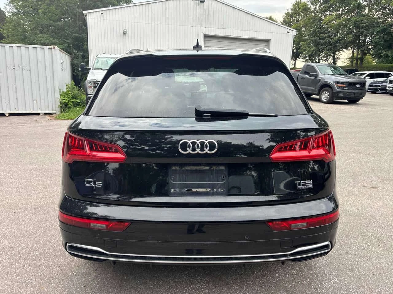 Audi Q5 Technik | 360 | B&O | ПАНОРАМА | CARFAX | , снимка 4 - Автомобили и джипове - 55578420