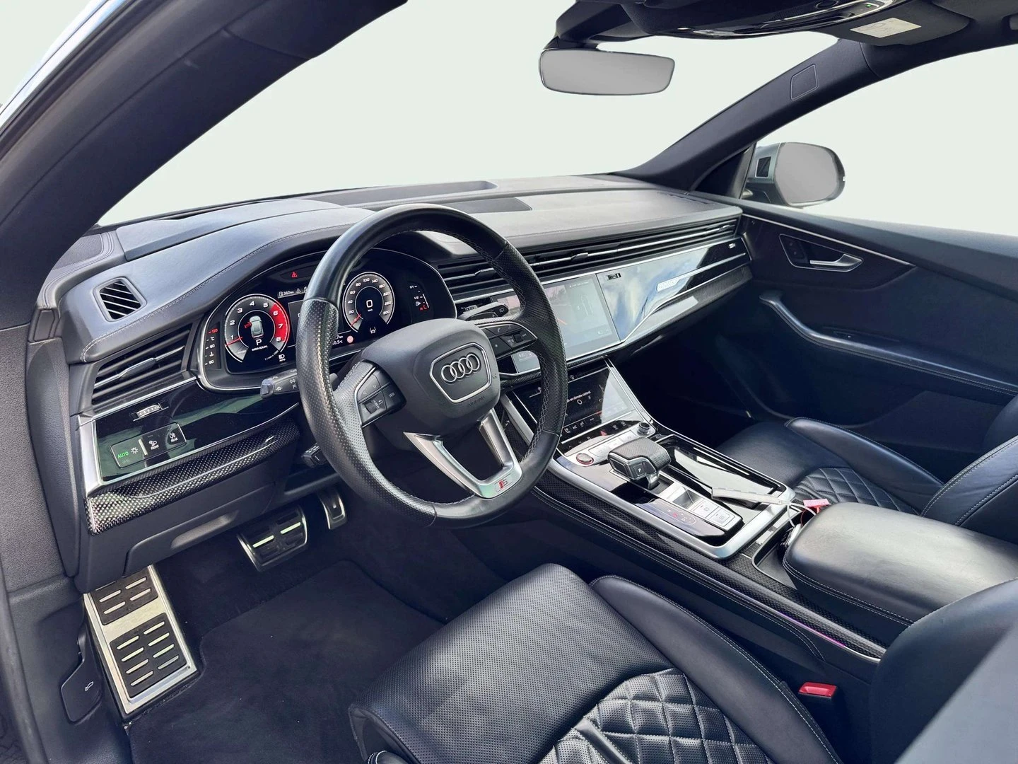 Audi SQ8 TFSI quattro, снимка 7 - Автомобили и джипове - 56420463