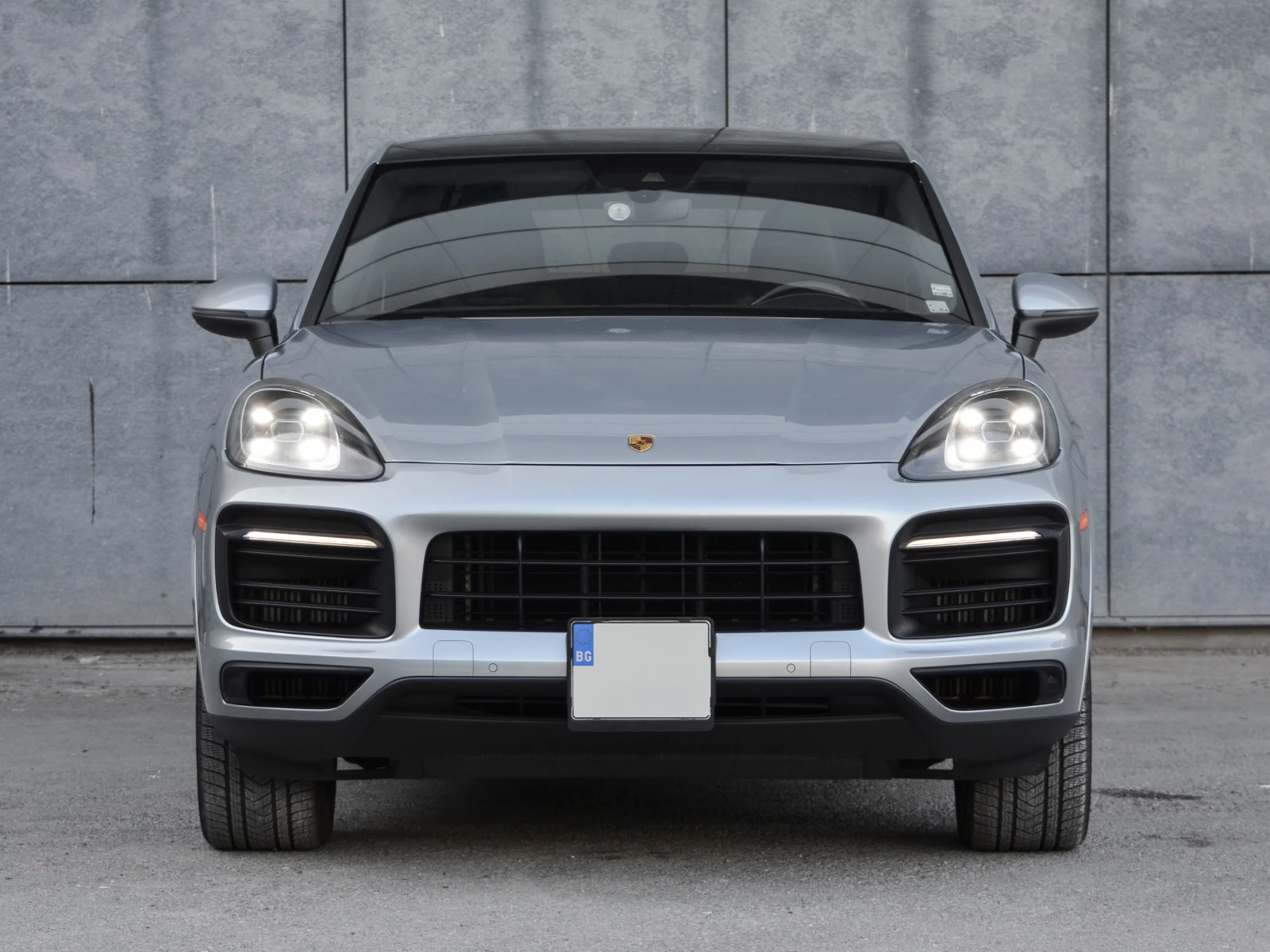 Porsche Cayenne 3.0 Coupe, снимка 2 - Автомобили и джипове - 55794427