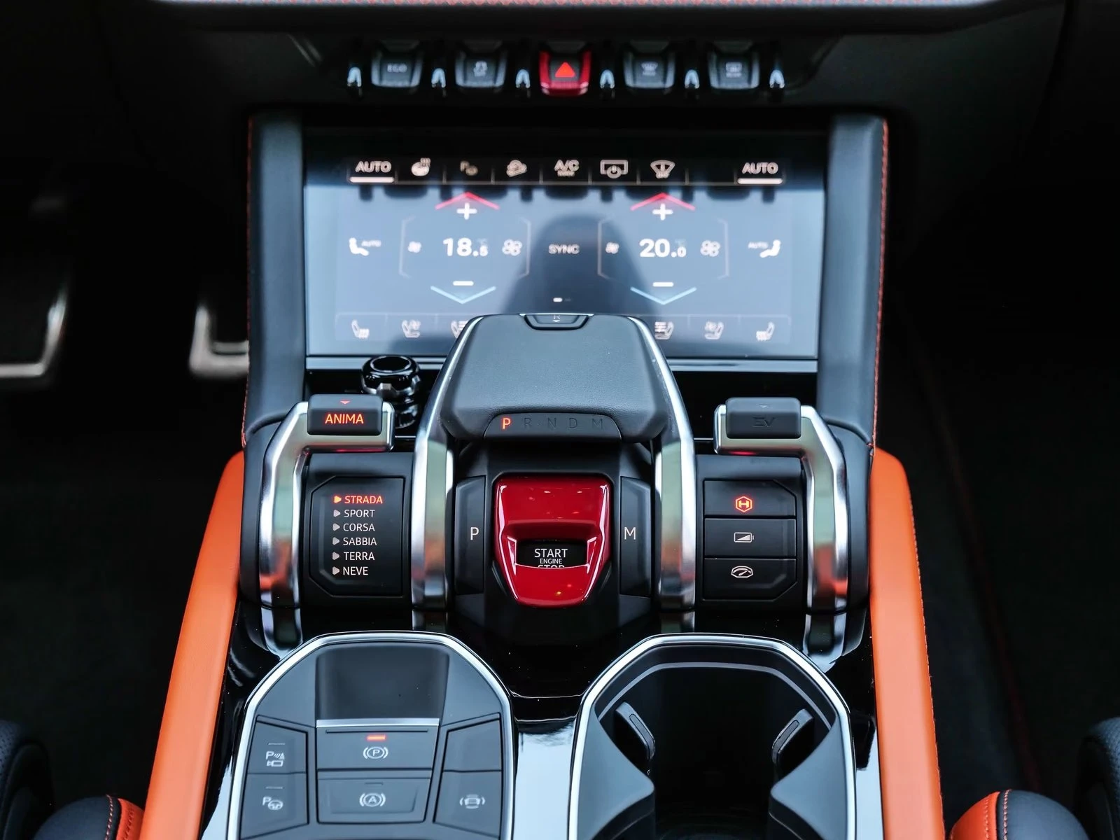Lamborghini Urus SE / AKRAPOVIC / CERAMIC / B&O / PANO / HUD / 360/ | Mobile.bg � ����������� 12