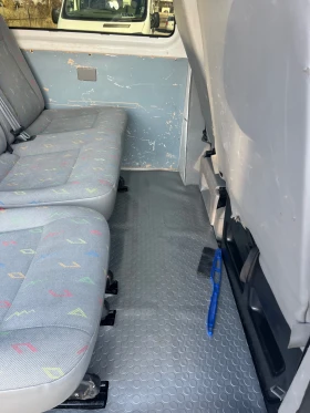 VW Transporter 2.0 TDI 8+ 1, снимка 11