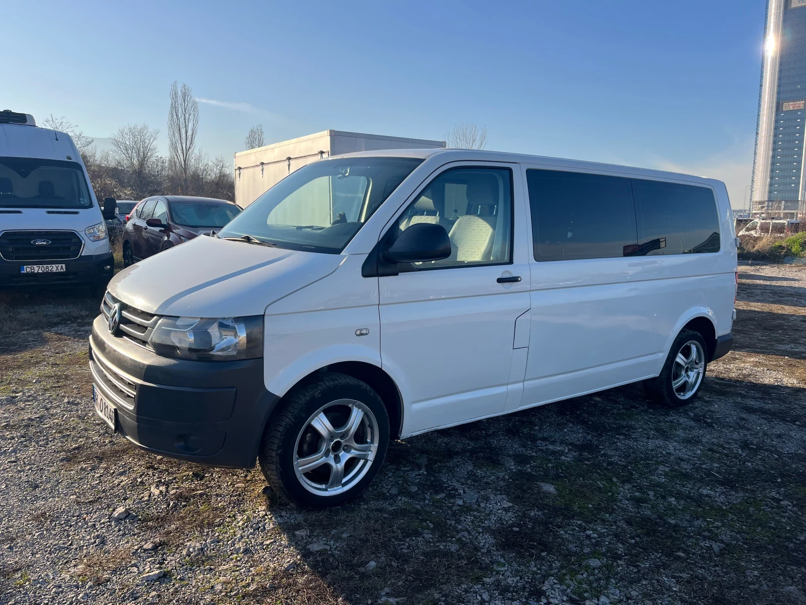 VW Transporter 2.0 TDI 8+ 1, снимка 1