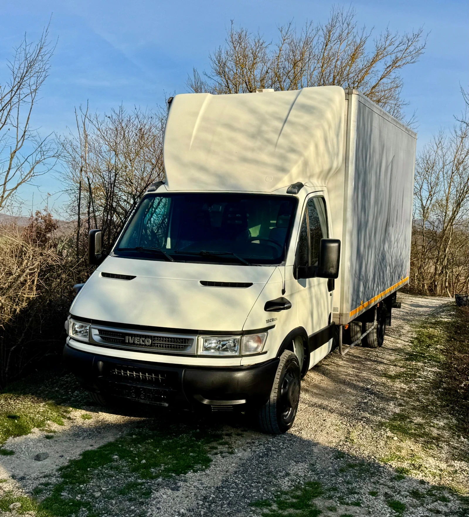 Iveco Daily Падащ борд-Реален пробег, снимка 2 - Бусове и автобуси - 54028581