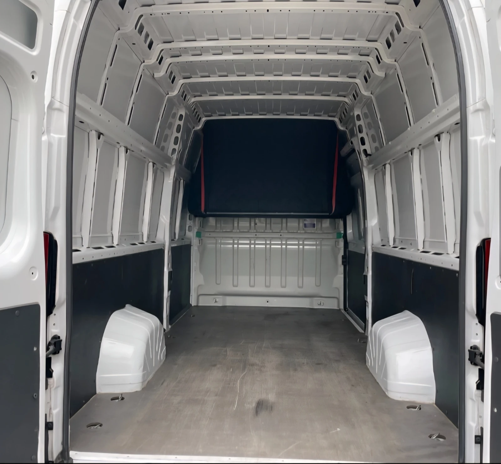 Peugeot Boxer, снимка 10 - Бусове и автобуси - 55204100