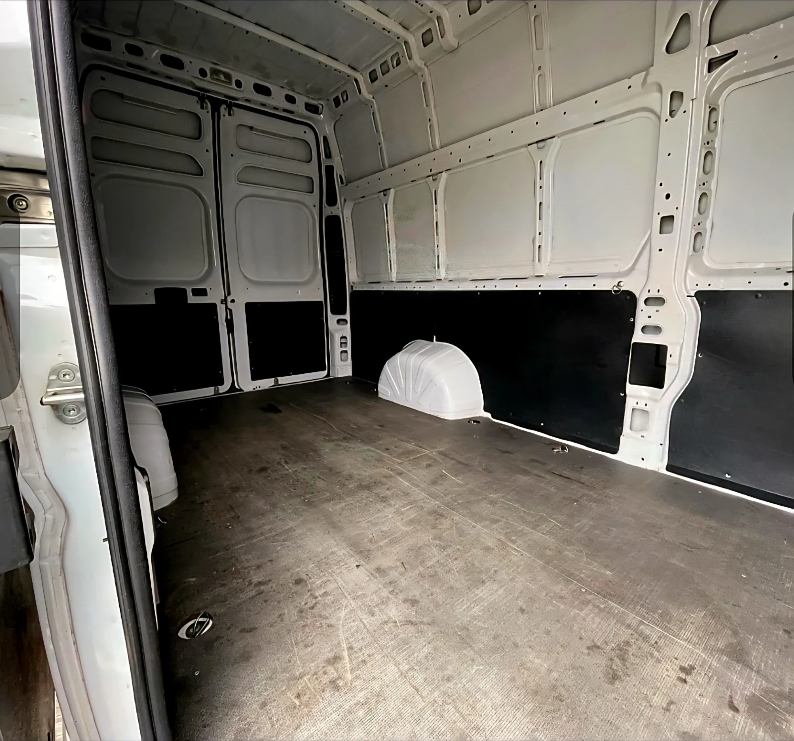 Peugeot Boxer, снимка 9 - Бусове и автобуси - 55204100